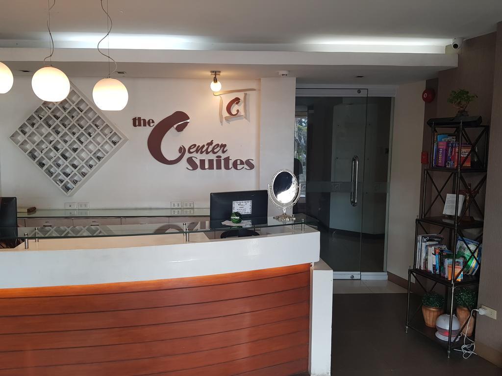 The Center Suites Cebu Bagian luar foto