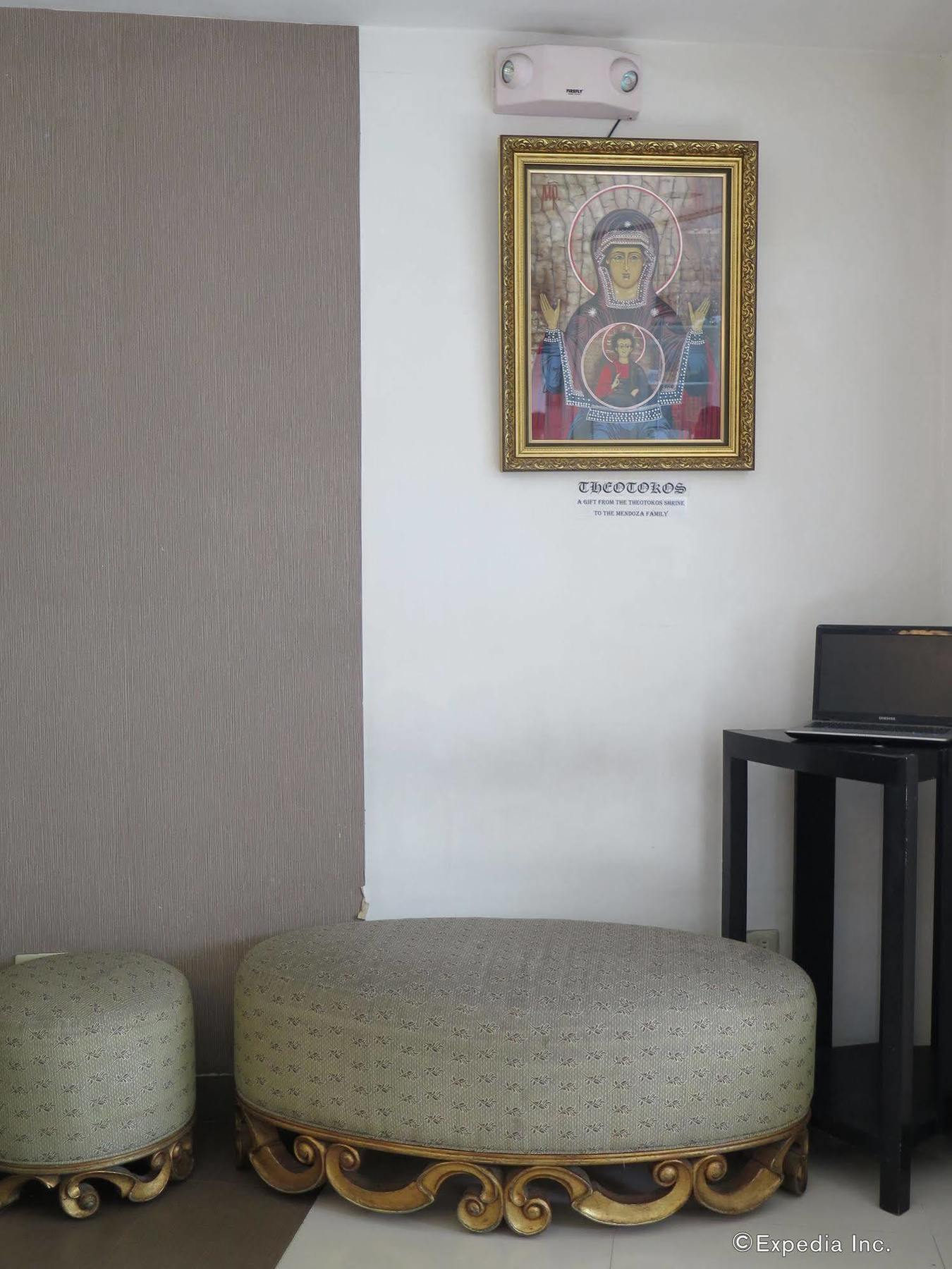 The Center Suites Cebu Bagian luar foto
